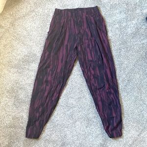 Lululemon lightweight joggers